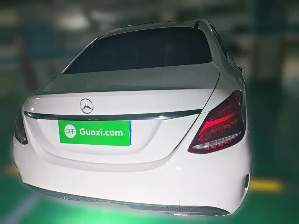 Mercedes-Benz C-Class — миниатюра 12