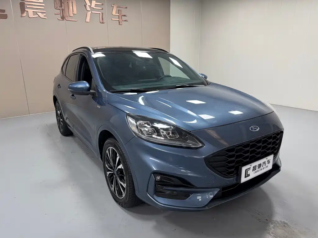 Ford Escape 2020 EcoBoost 245 ST-LINE