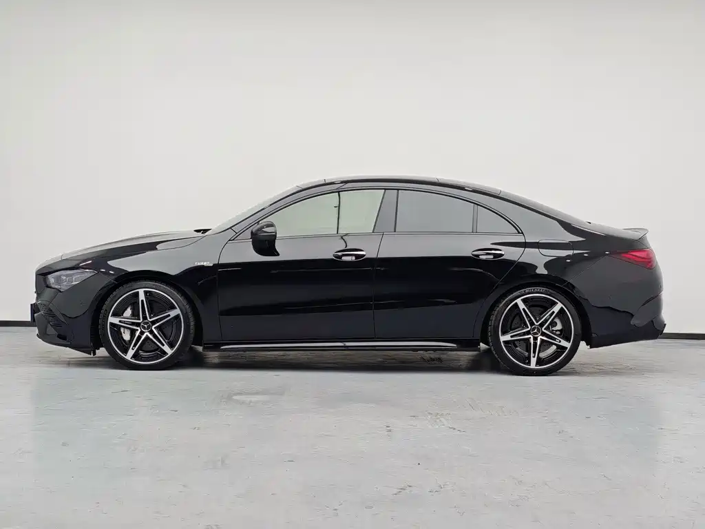 Mercedes-Benz CLA AMG — миниатюра 8