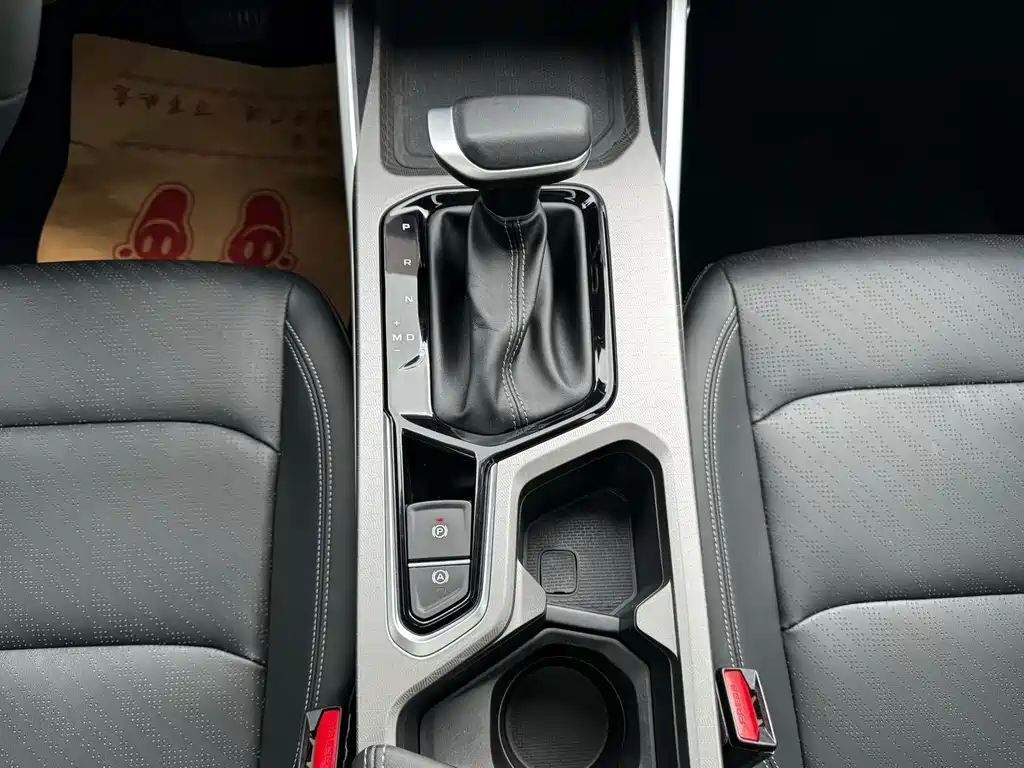 Geely Emgrand — миниатюра 13