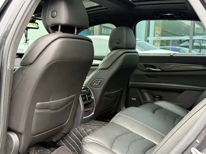Cadillac CT6 — миниатюра 5