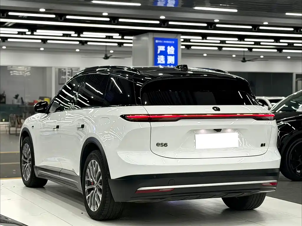 NIO ES6 — миниатюра 4
