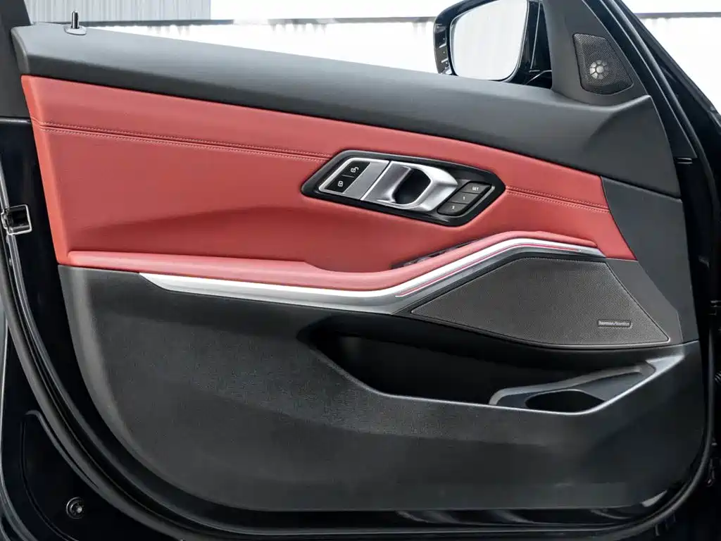 BMW 3 Series — миниатюра 21