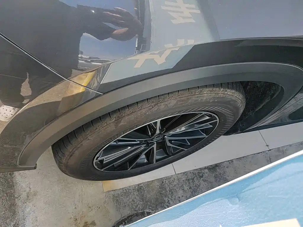 Lexus NX — миниатюра 23