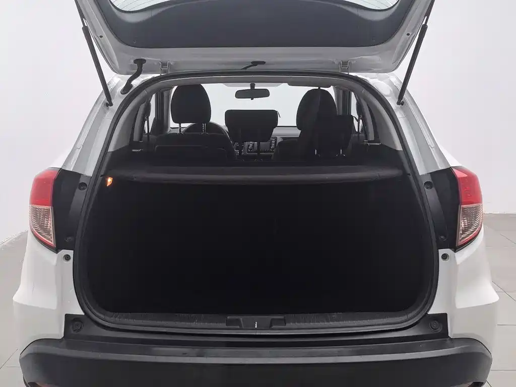 Honda Vezel — миниатюра 16