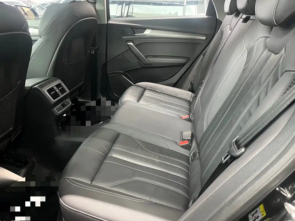 Audi Q5L 2022 40T RS