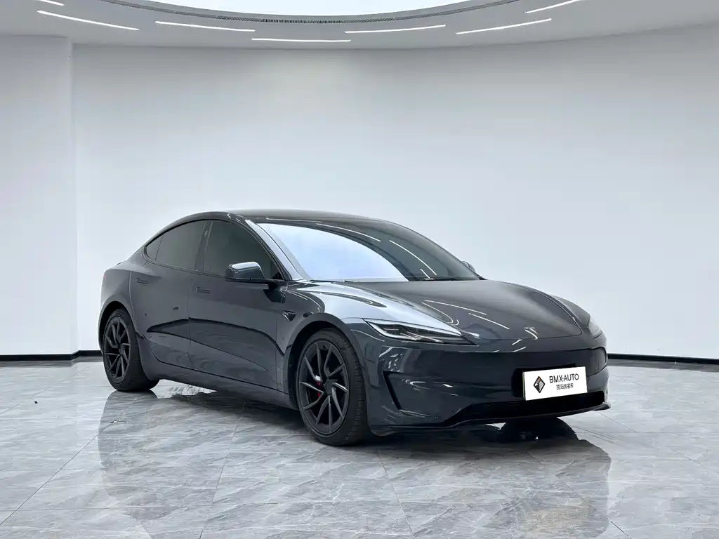 Tesla Model 3 — миниатюра 2