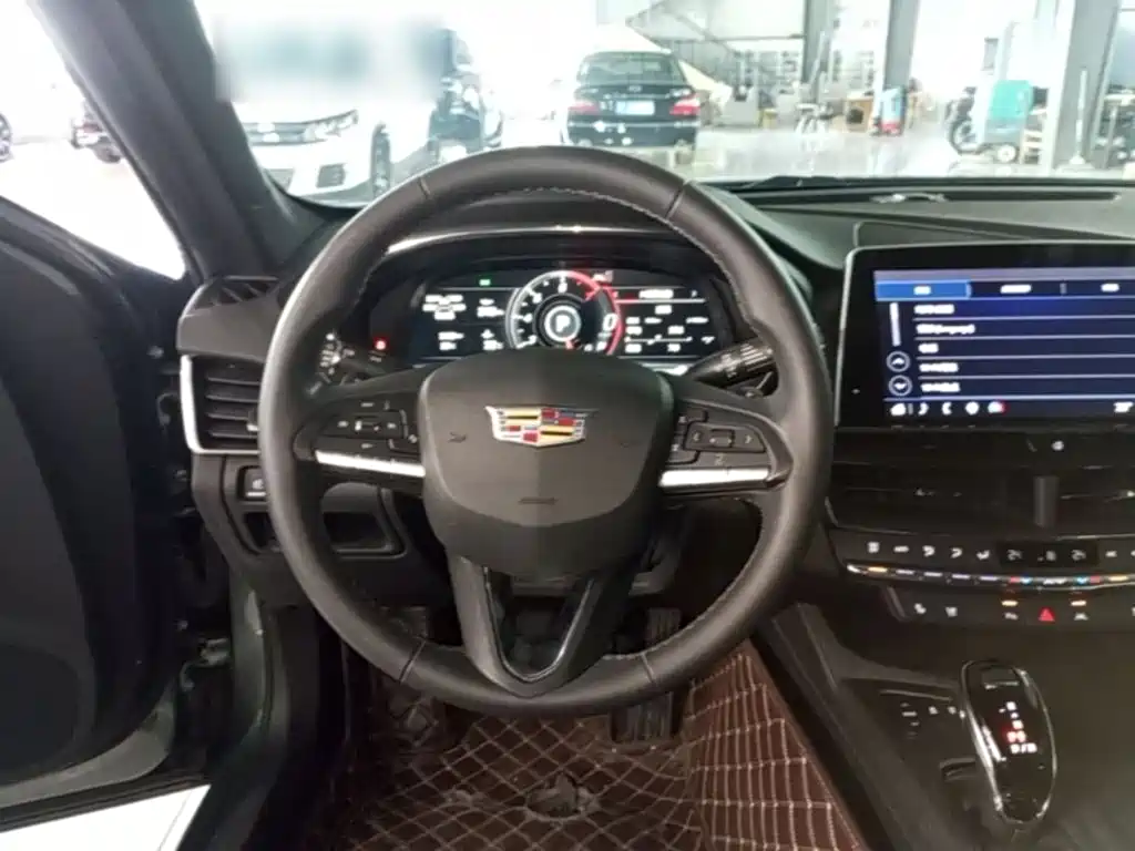 Cadillac CT5 — миниатюра 11