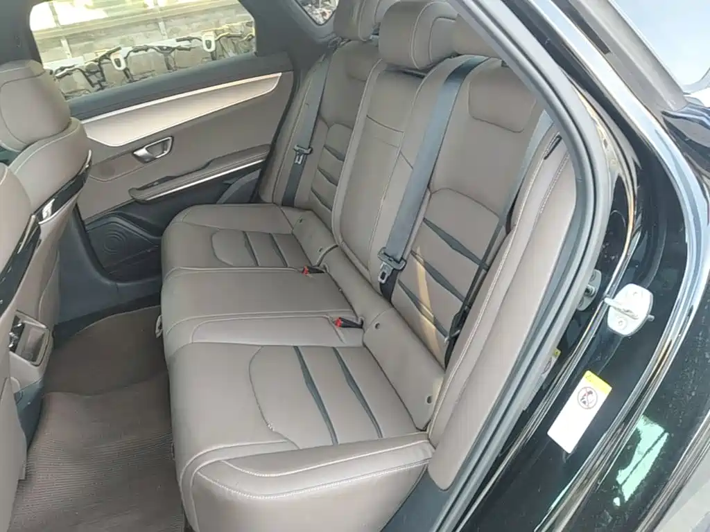 BYD Han — миниатюра 17