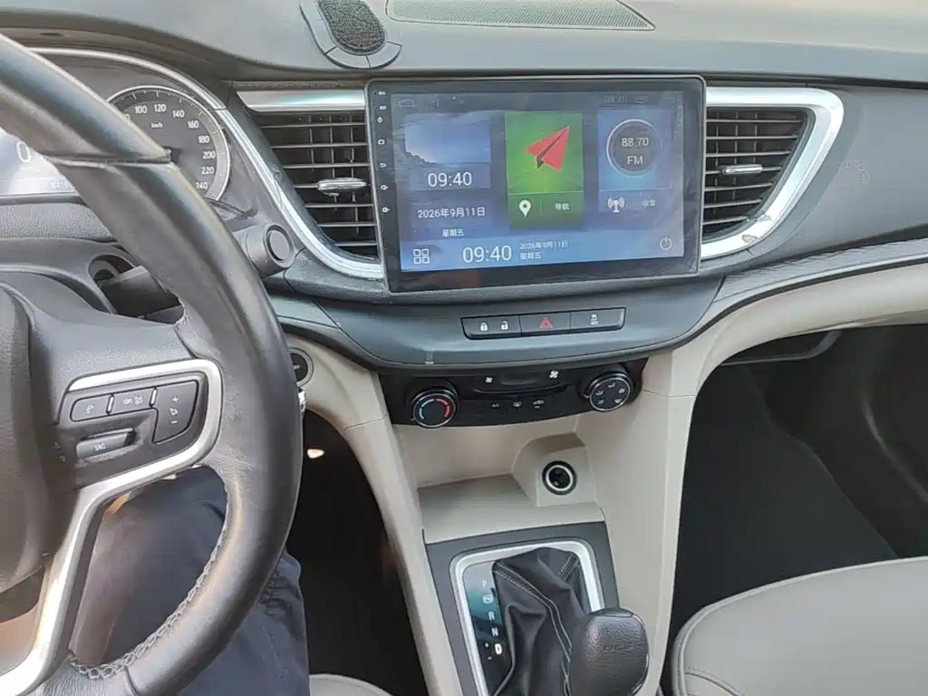 Buick Excelle — миниатюра 13