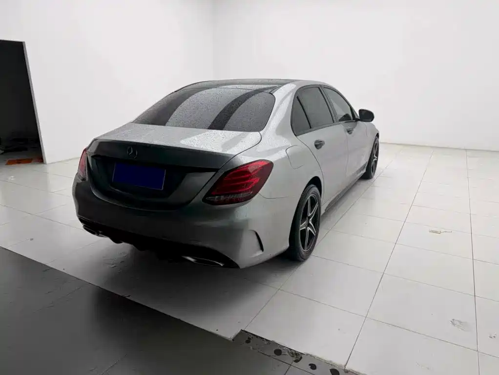 Mercedes-Benz C-Class — миниатюра 9