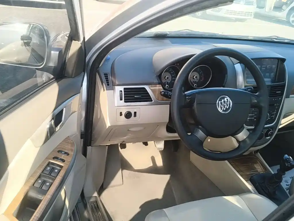 Buick Excelle — миниатюра 16