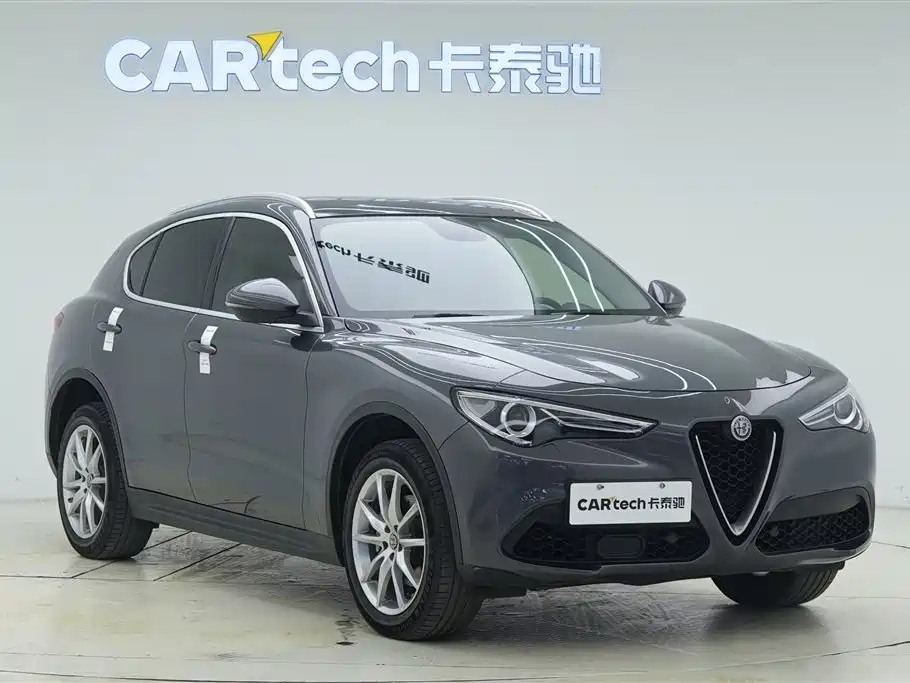 Alfa Romeo Stelvio 2019 2.0T 280HP Luxury