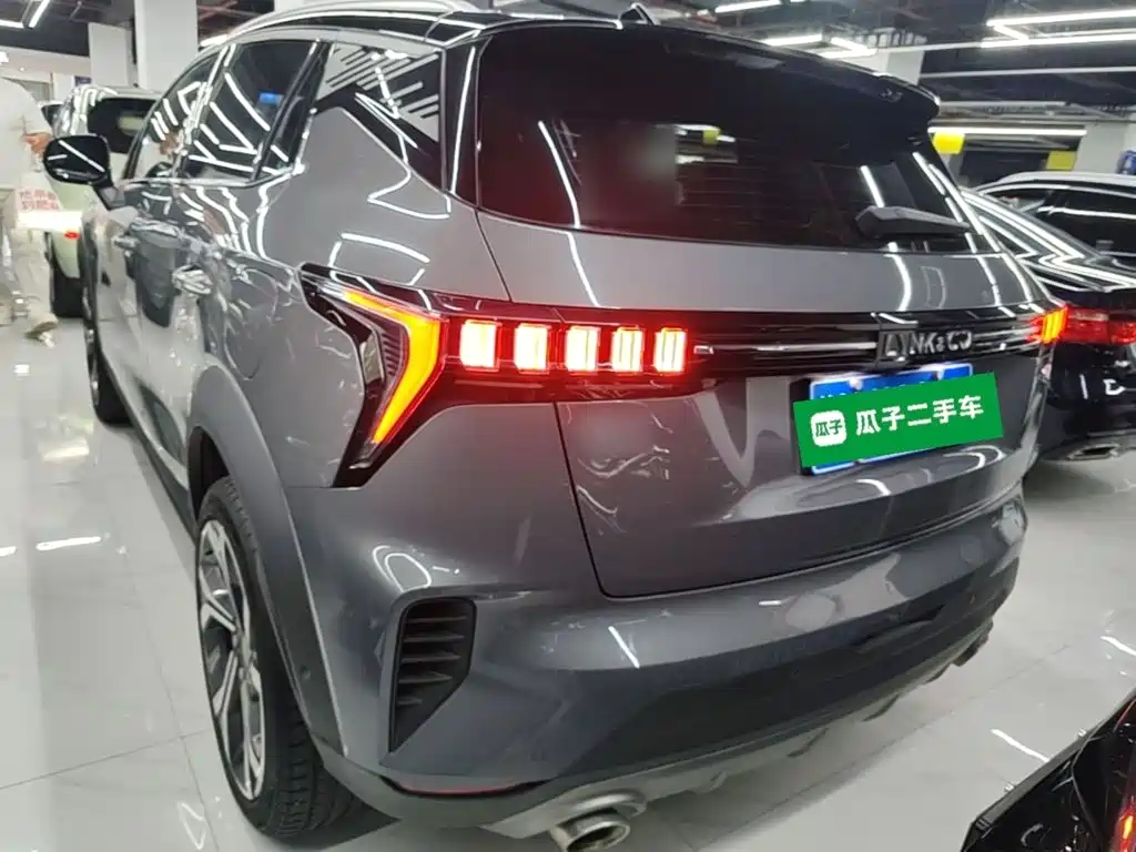 Lynk & Co 06 — миниатюра 5
