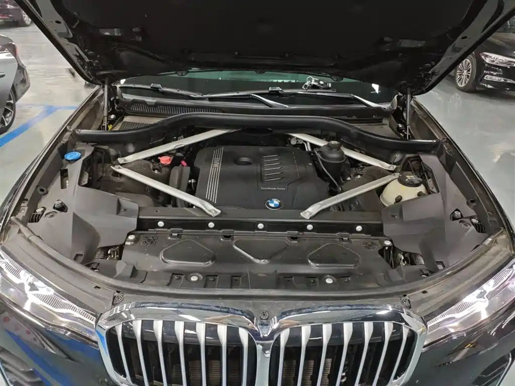 BMW X7 2020 xDrive40i Lead Luxury