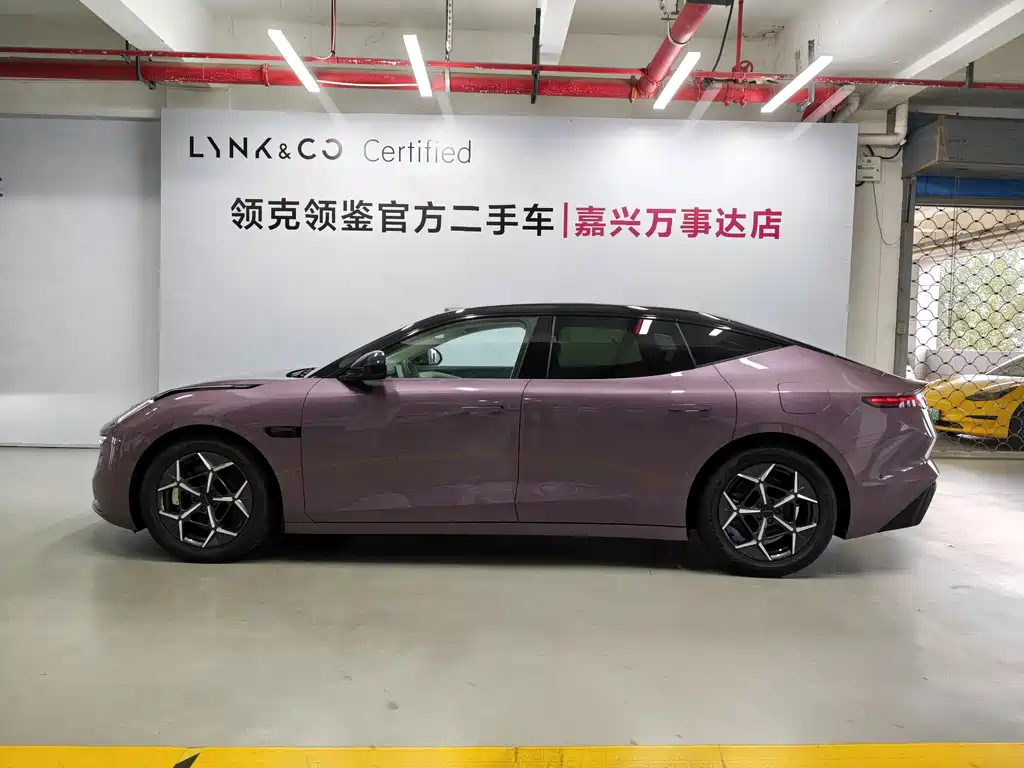Lynk & Co 10 — миниатюра 13