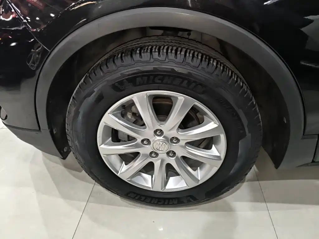 Buick Envision Plus 2021 — фото 22