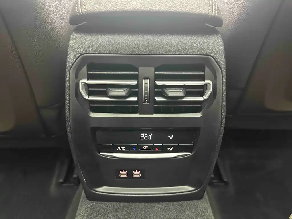 BMW 3 Series — миниатюра 13