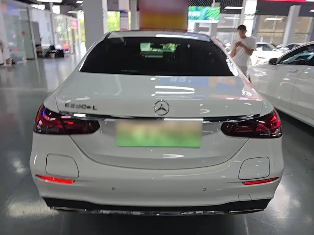 Mercedes-Benz E-Class New Energy — миниатюра 6