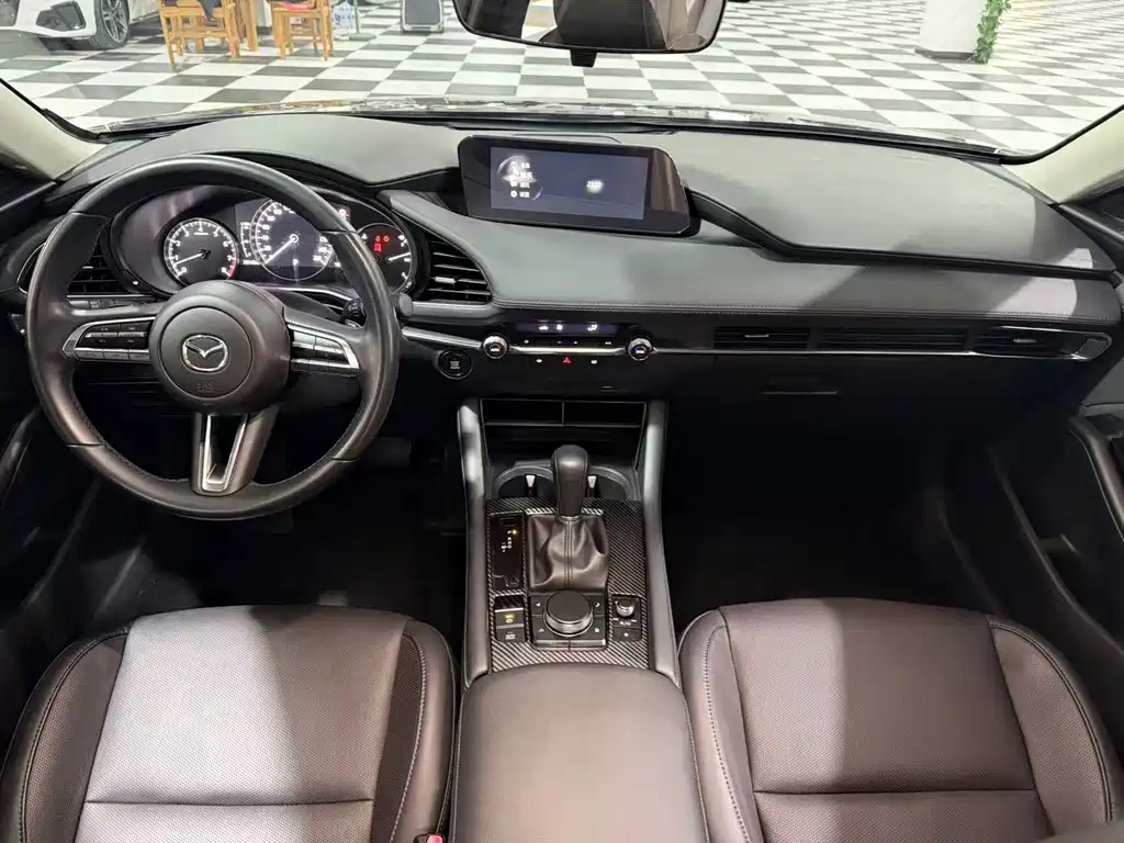 Mazda 3 Axela — миниатюра 8