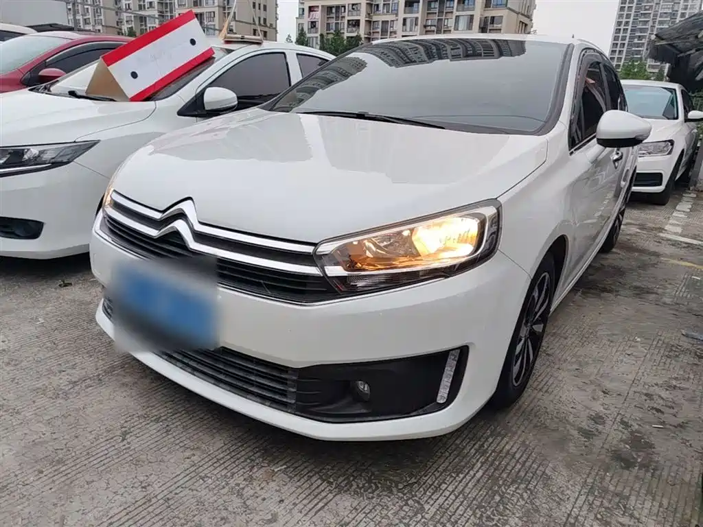 Купить Citroen C4