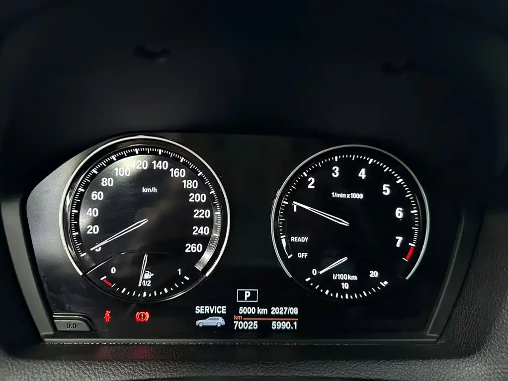 BMW 1 Series (Import) — миниатюра 8