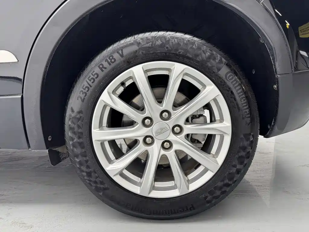 Cadillac XT4 — миниатюра 9
