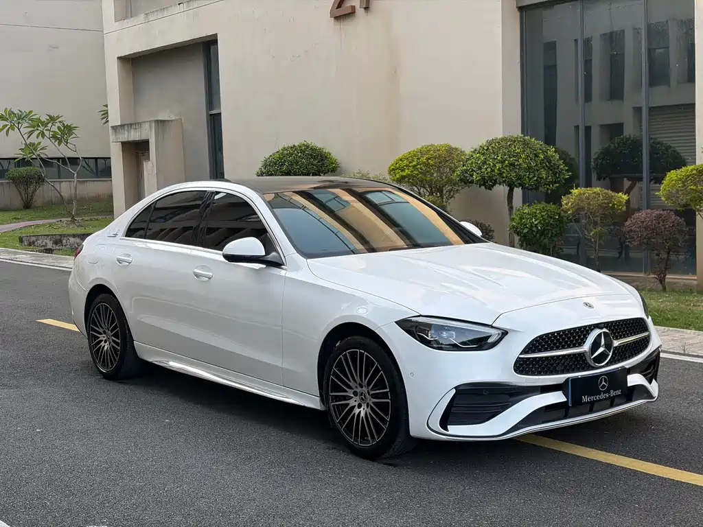 Mercedes-Benz C-Class — миниатюра 9