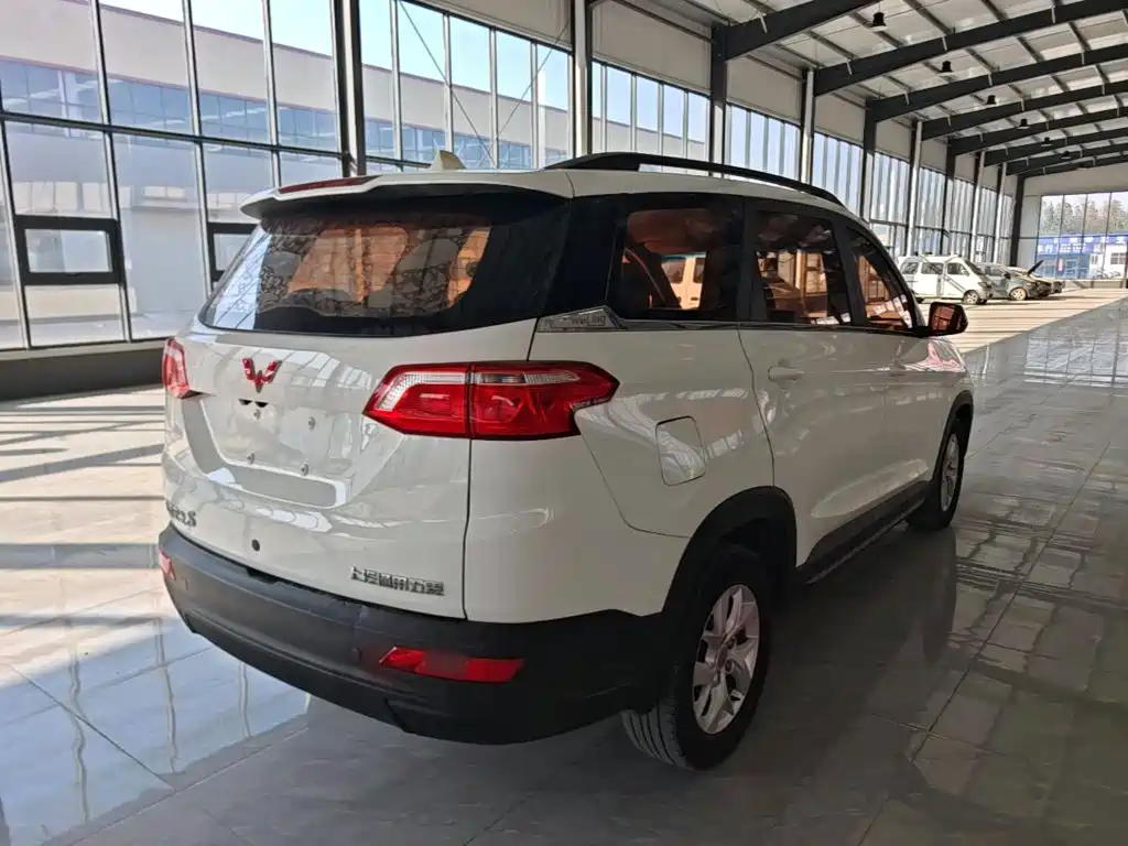Wuling Hongguang S3 — миниатюра 7