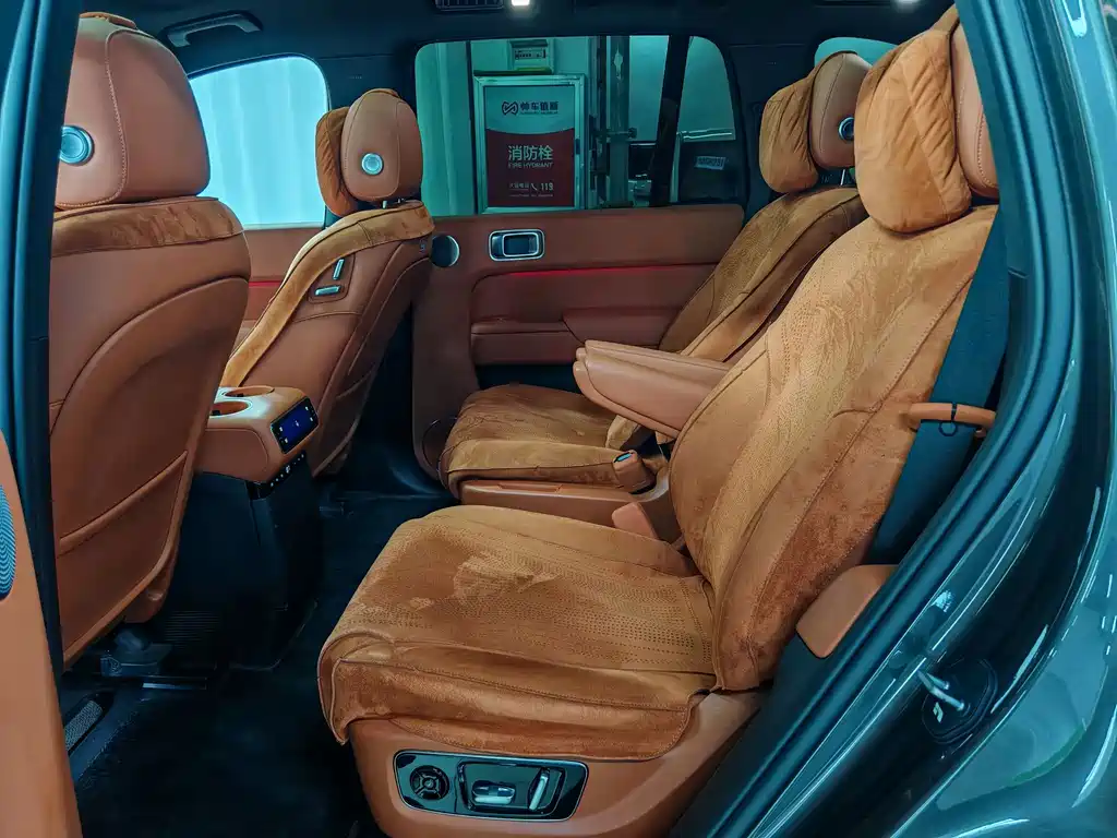 Li Auto Li L8 — миниатюра 9