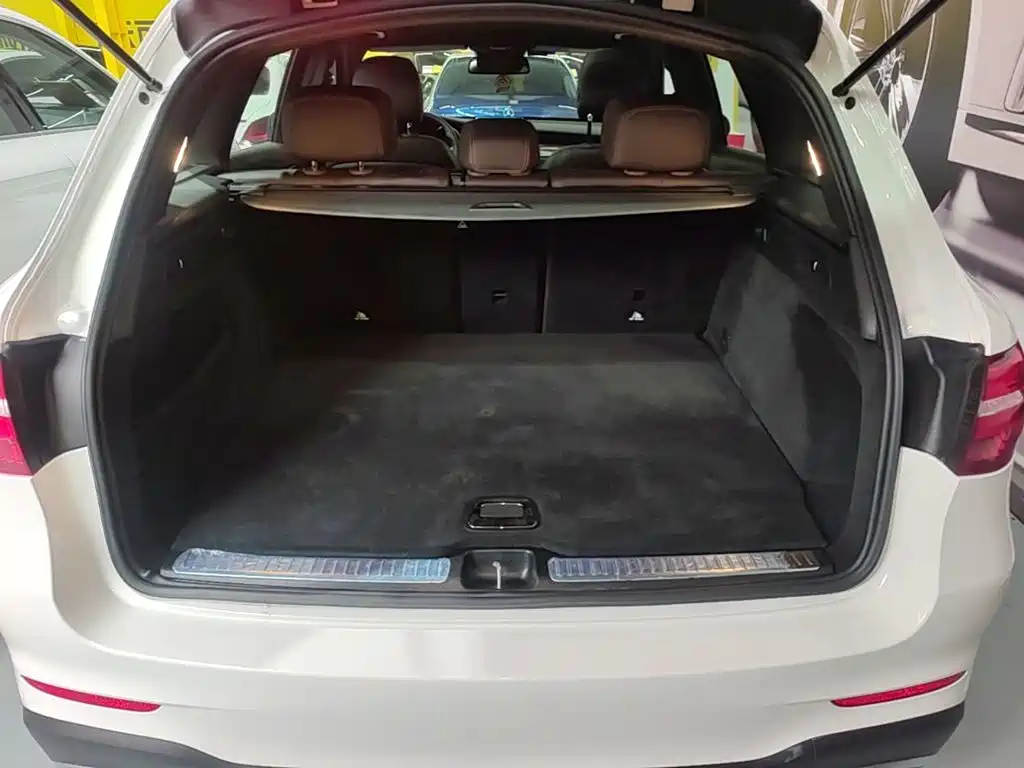 Mercedes-Benz GLC — миниатюра 19