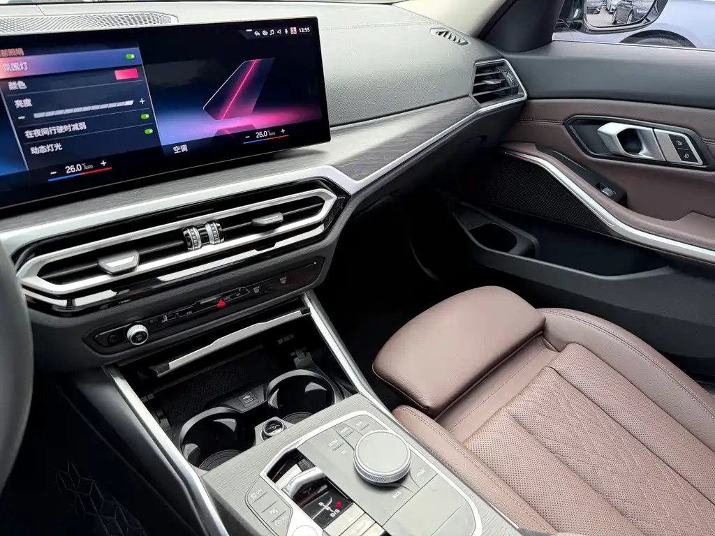 BMW 3 Series — миниатюра 10