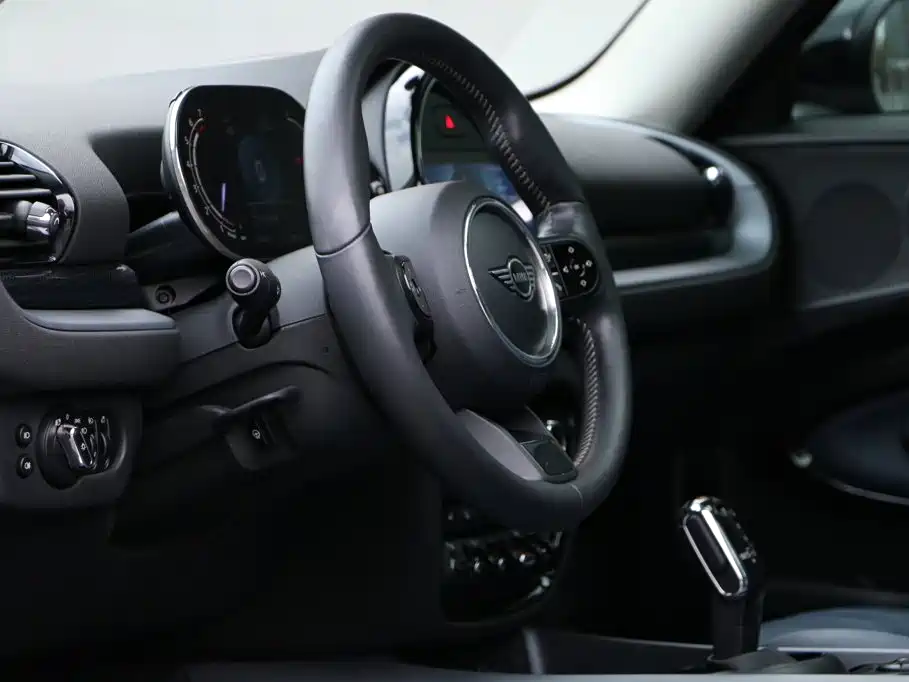 MINI Mini Clubman — миниатюра 7