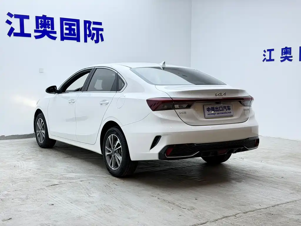 Kia K3 — миниатюра 23