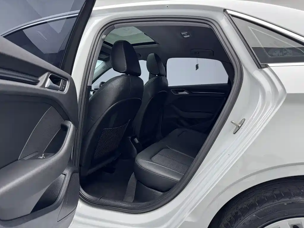 Audi A3 — миниатюра 13