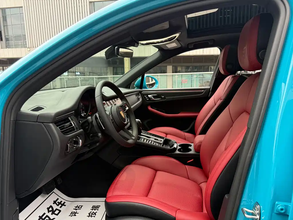 Porsche Macan — миниатюра 20