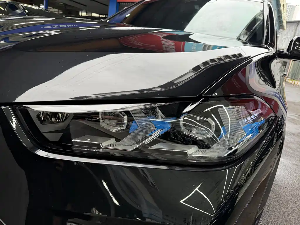 BMW X5 — миниатюра 4