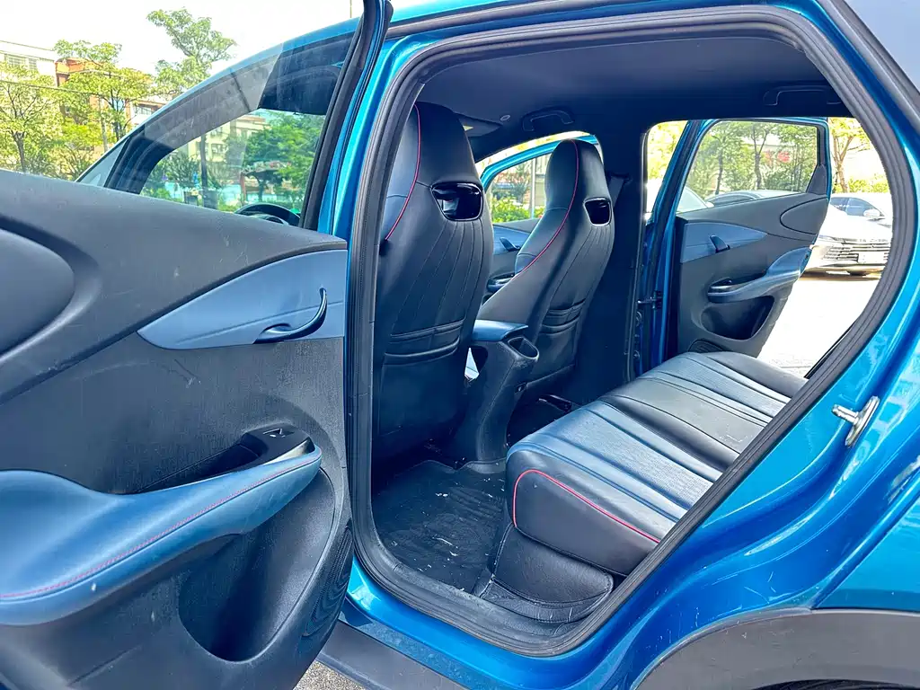 BYD Dolphin — миниатюра 13