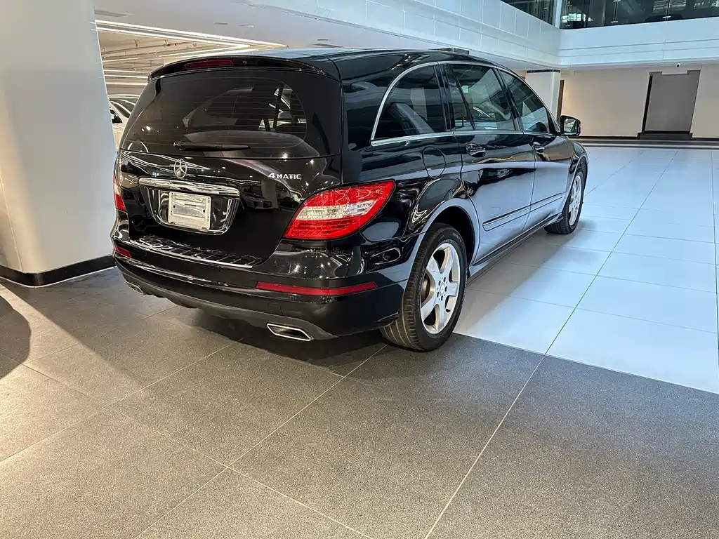 Mercedes-Benz R-Class — миниатюра 6