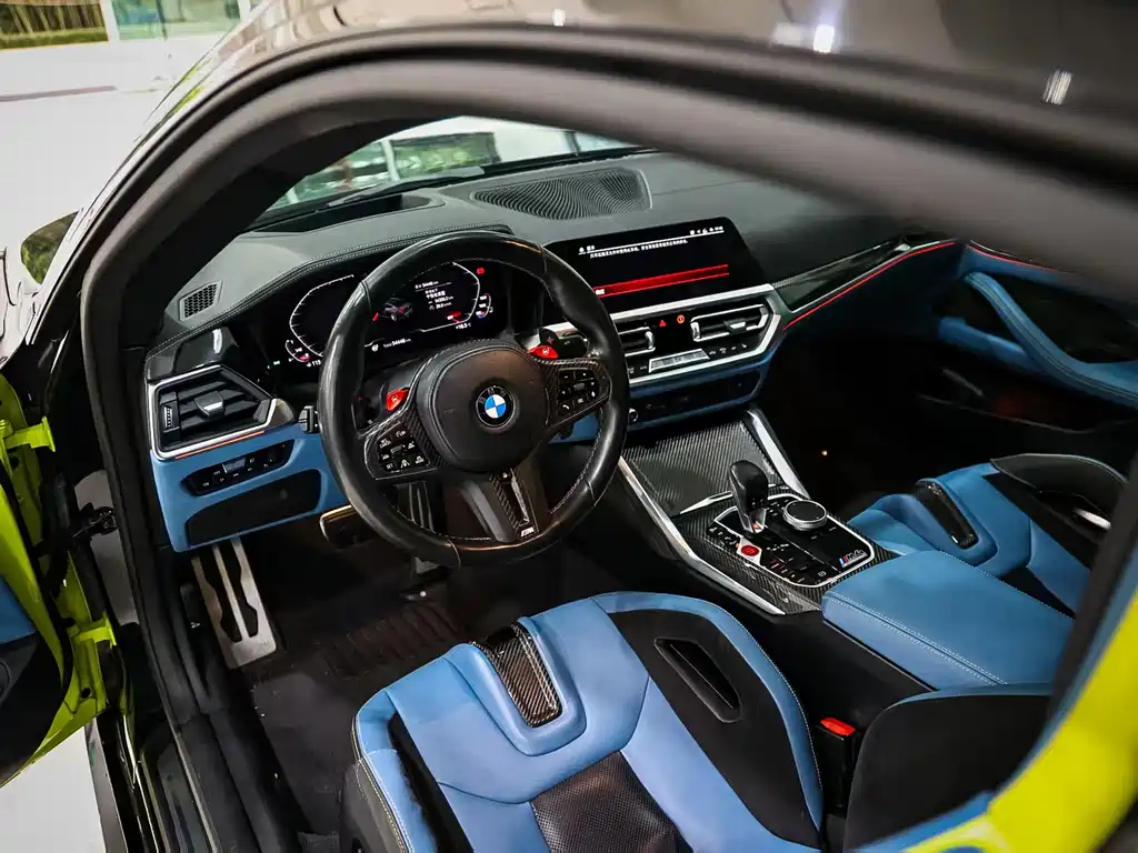 BMW M4 — миниатюра 5