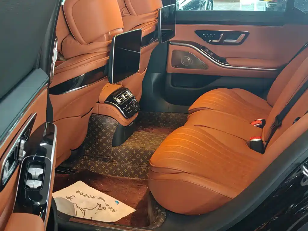 Mercedes-Benz S-Class — миниатюра 5