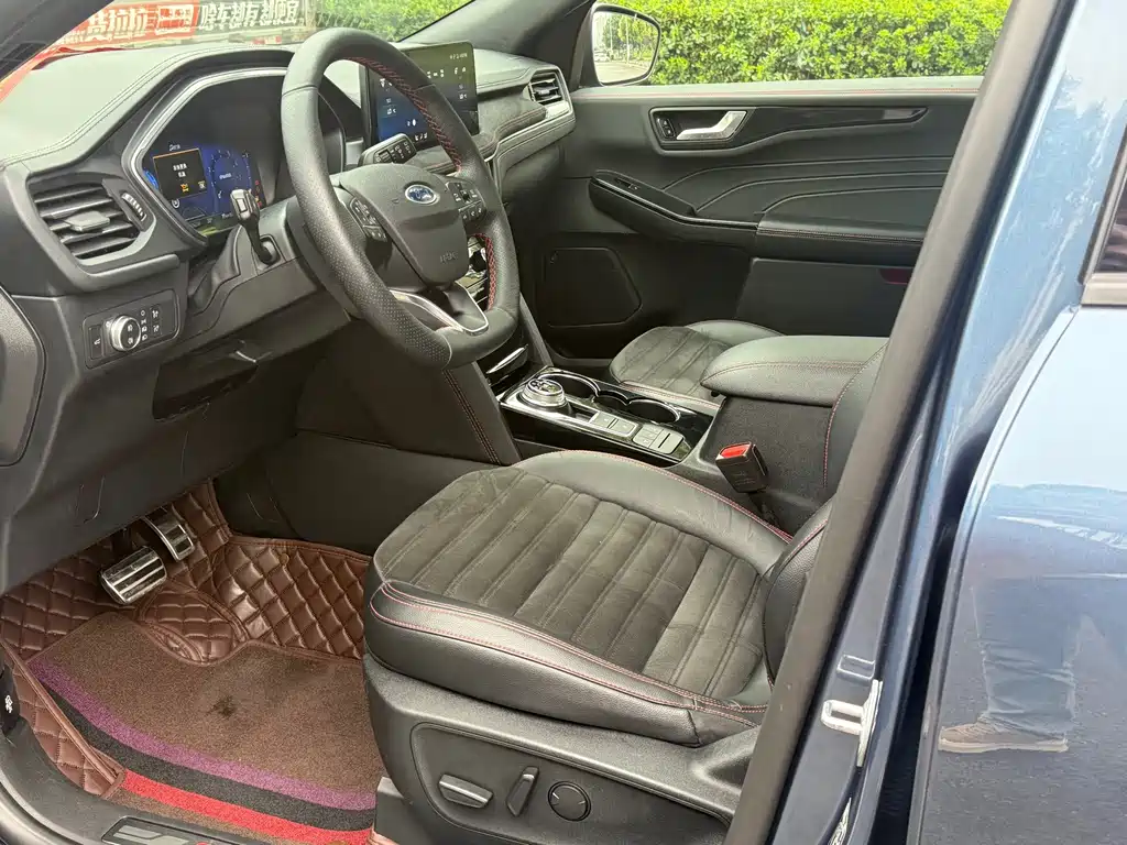 Ford Escape — миниатюра 11