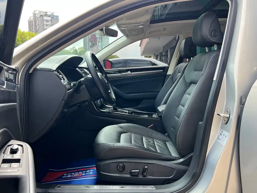 Volkswagen Phideon — миниатюра 31