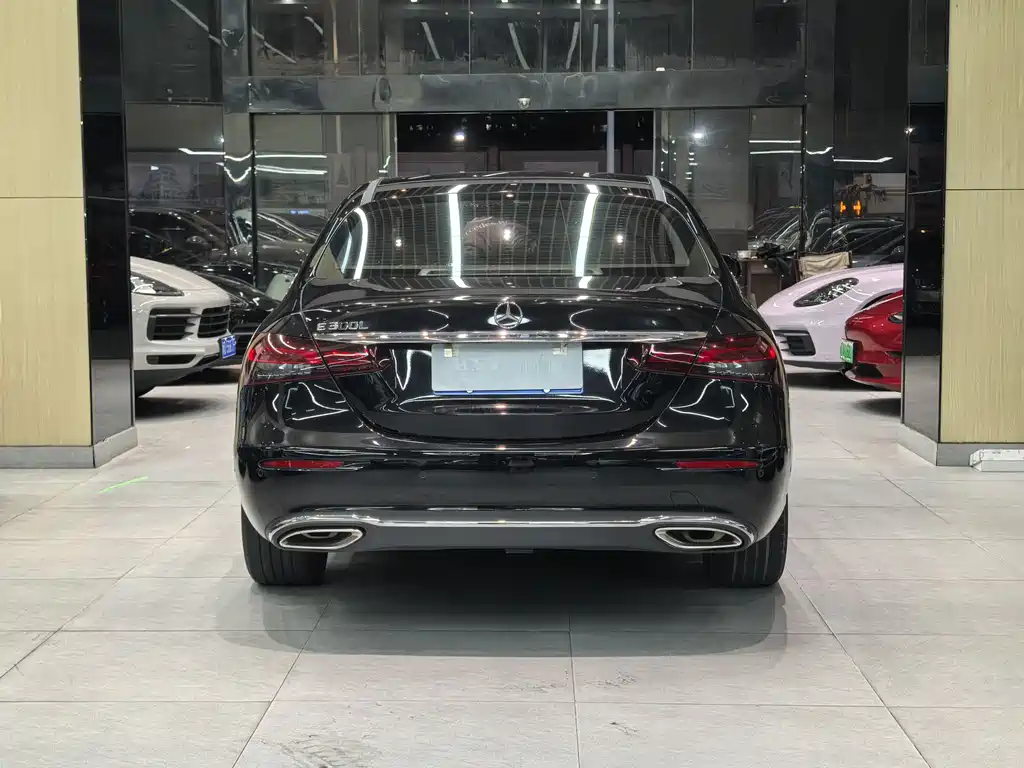 Mercedes-Benz E-Class E 2022 E 260 L