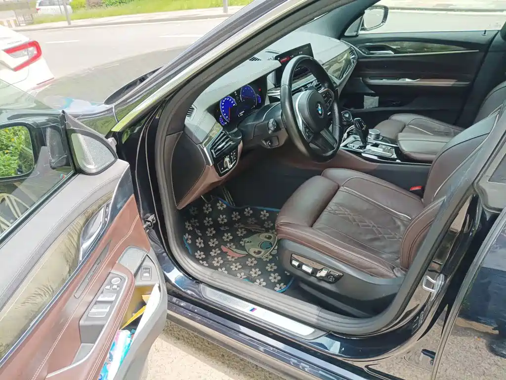 BMW 6 Series GT — миниатюра 12