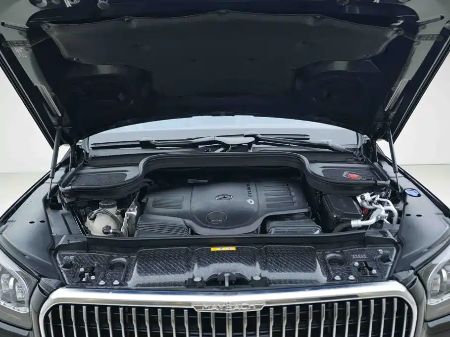 Mercedes-Benz GLS — миниатюра 4