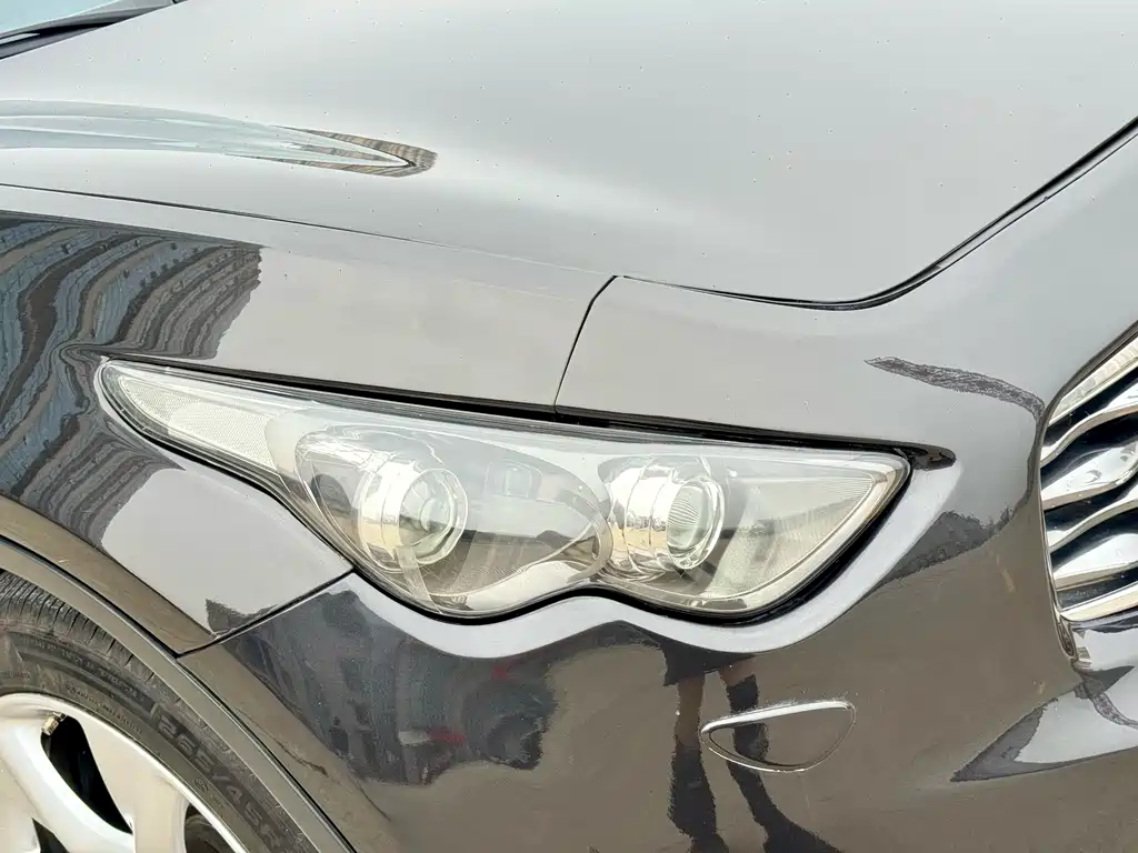 Infiniti FX 2011 FX35