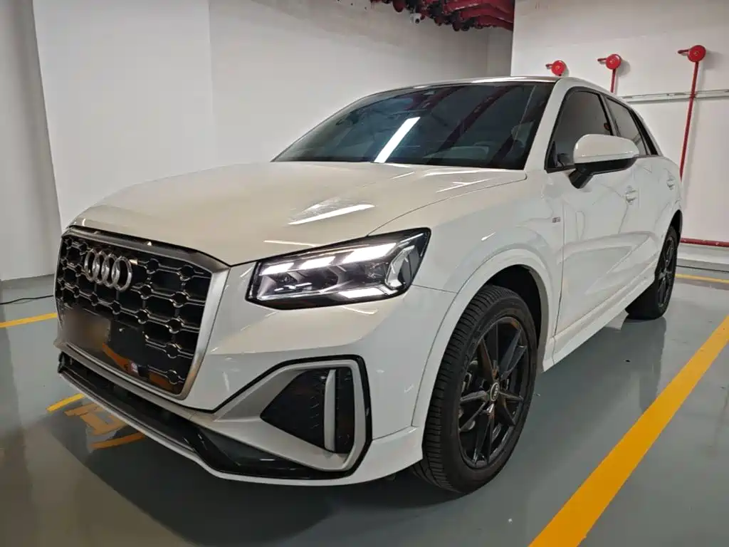 Audi Q2L — миниатюра 2