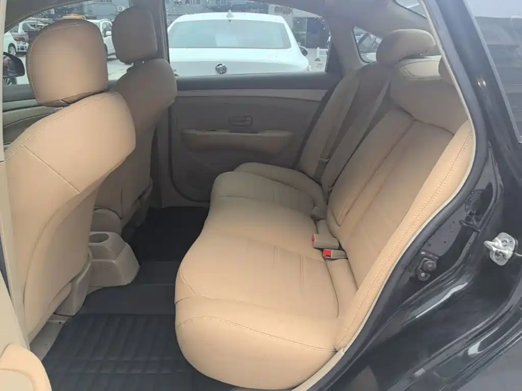 Nissan Sylphy — миниатюра 17