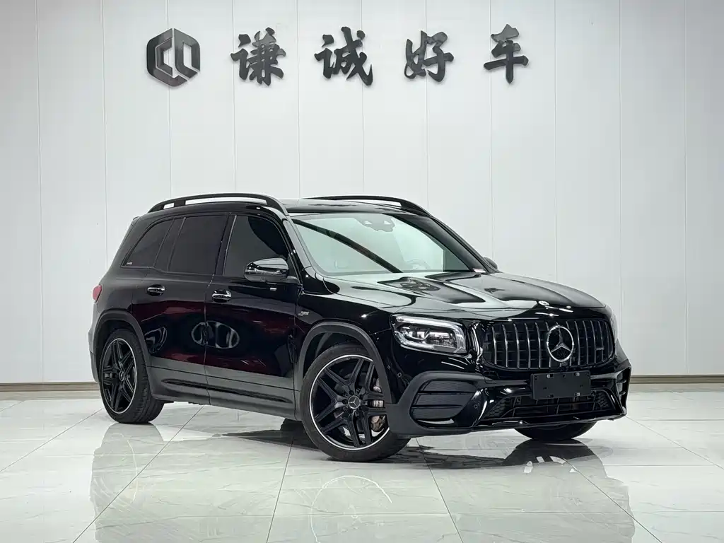 MERCEDES-BENZ GLB AMG
